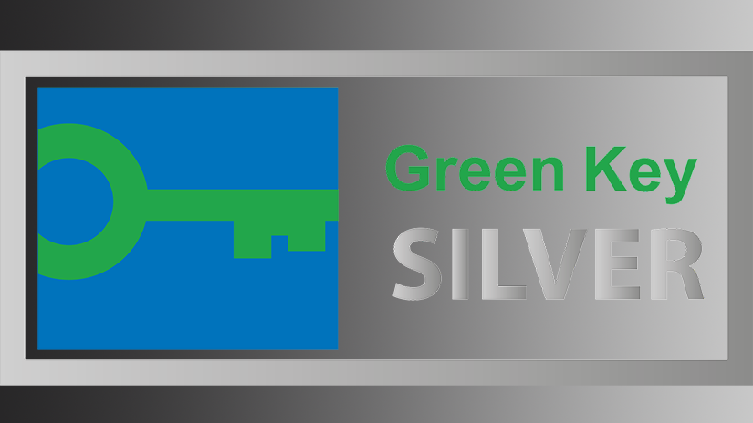 Logo van het zilveren Green Key-certificaat